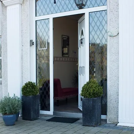 Grove House Bed & Breakfast Отель типа 