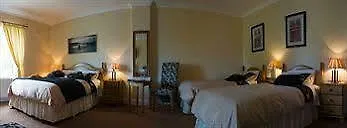 Grove House Bed & Breakfast 4*