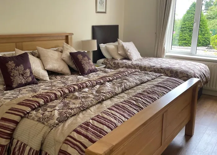 Grove House 4* Carlingford