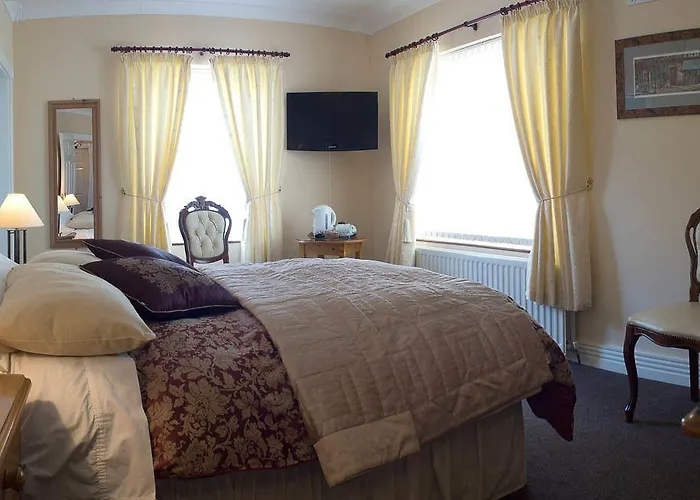 Grove House Bed & Breakfast