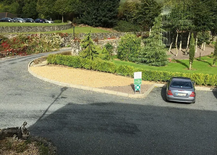 Grove House Bed & Breakfast