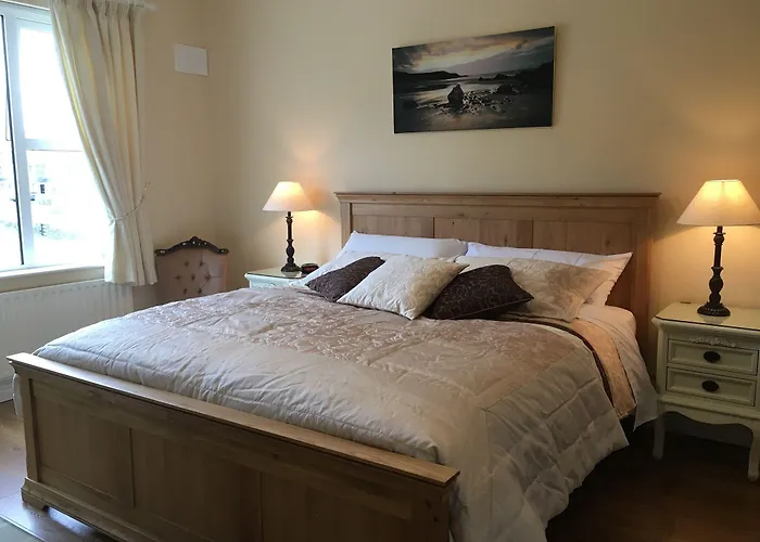 Bed & Breakfast Grove House