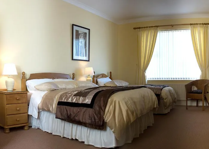 Grove House Bed & Breakfast 4*