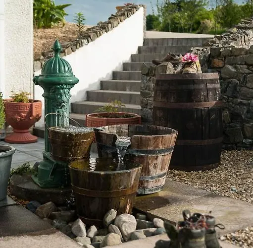 Bed & Breakfast Grove House Bed & Breakfast 4*